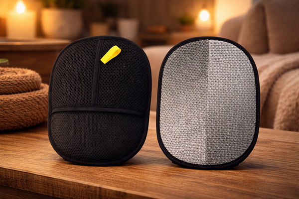 🧤 Gant anti-poils pour canapé & textiles